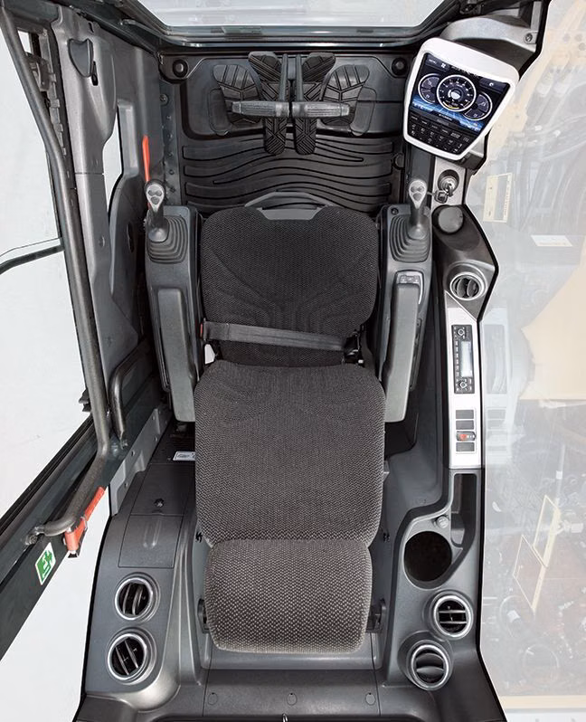2026 Hyundai HX300A L - Image 11