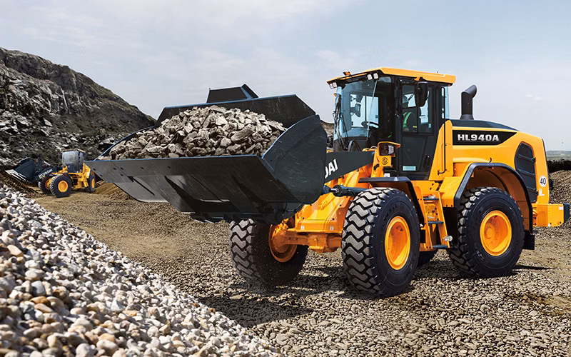 2026 Hyundai HL940A XT - Image 2